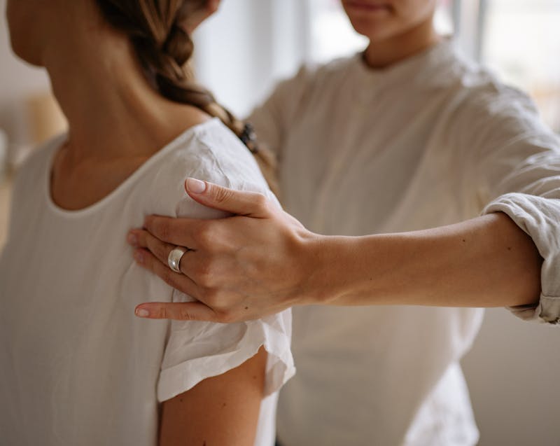 Posture Correction: Should You See a Chiropractor, Physical Therapist, or Fitness Trainer?